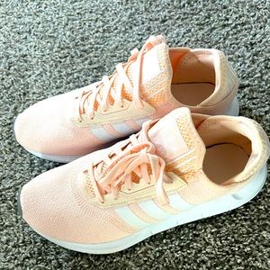 Adidas Womens size 10